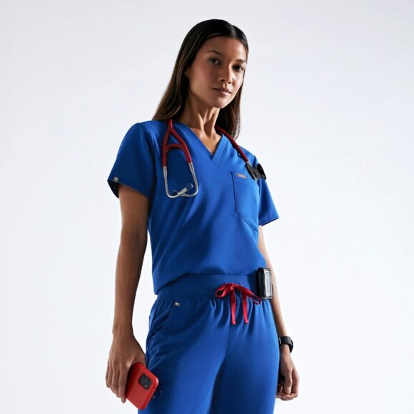 FIGS Tops - FIGS Catarina One-Pocket Scrub Top™